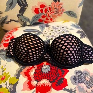 Victoria secret strapless bikini top size 36B